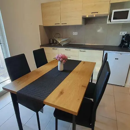 In - Balaton 35823 Apartman Szántód